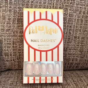 Red Aspen white w/glitter medium coffin Nail Dashes